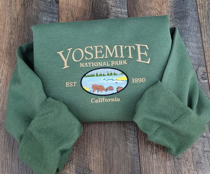 Yosemite California Embroidered Crewneck, Yosemite National Park, National Park Sweatshirt, Outdoor Lifestyle, T-shirt, Sweatshirt, Hoodie