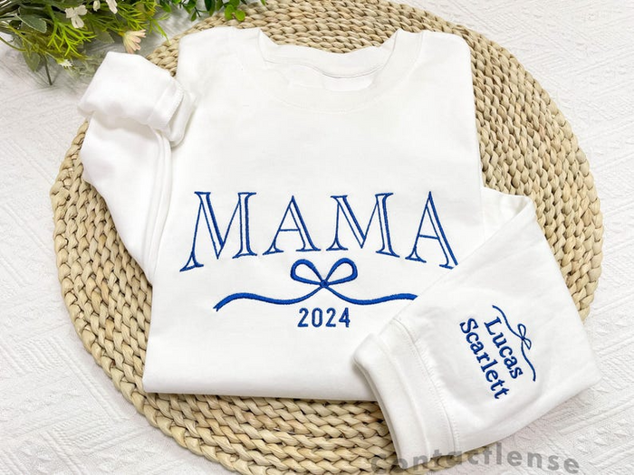 Personalized Mama Sweatshirt, Embroidered Kids Name with Bow on Sleeve, Mama Christmas Crewneck, Mom Christmas Gift, Mothers Day Gift