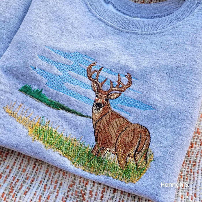 Deer Embroidered Sweatshirt