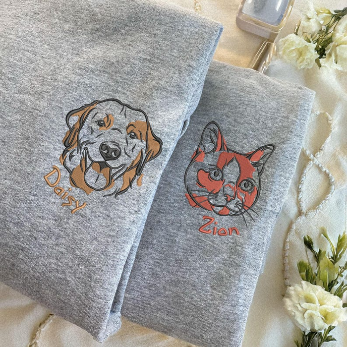 Custom Embroidered Dog Sweatshirt, Custom Dog Cat Face Embroidery Sweatshirt, Pet Memorial Shirt, Pet Lover Shirt, New Mom Gift,Gift For Mom