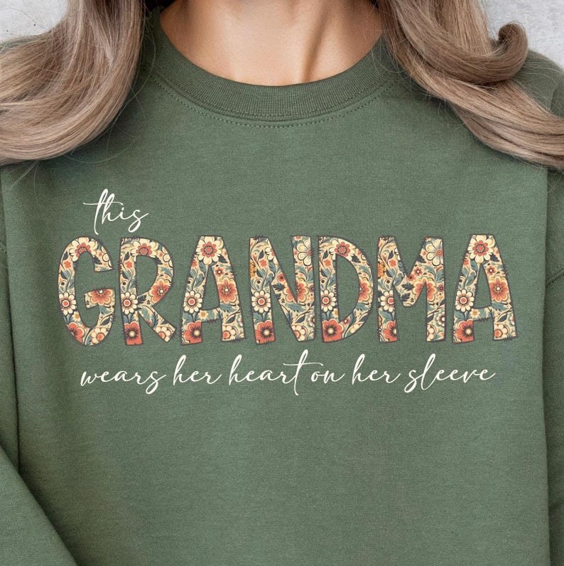 Custom This Grandma Wears Her Heart On Her Sleeve Sweatshirt, Shirt with Names On Sleeve, Mommy Heart Hoodie