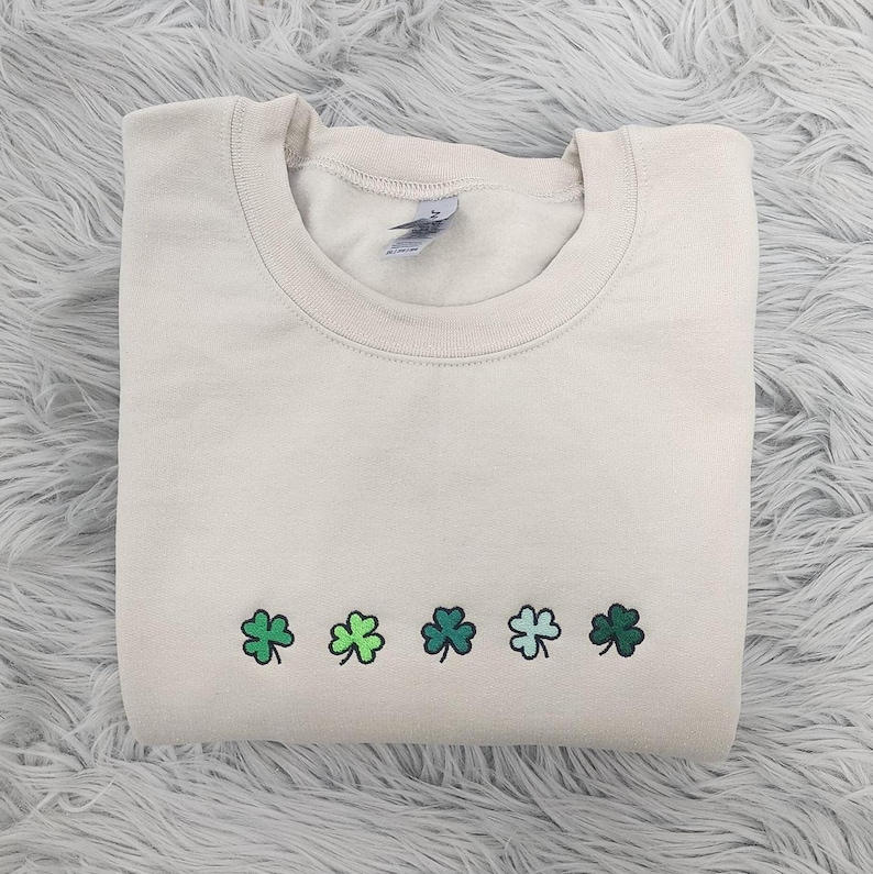Cute Mini Shamrocks Embroidered Crewneck - St Patrick's Day Crewneck - Irish Shamrock - Gift For her - Cute Crewneck