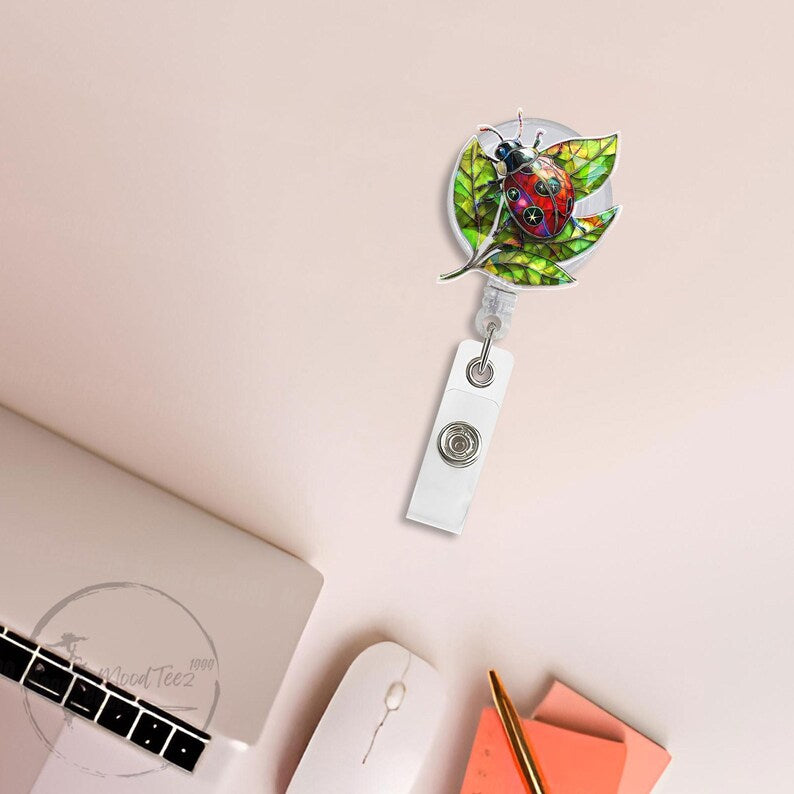 Ladybug Leaf Badge Reel, Nature ID Clip for Nurse Teacher, Insect Retractable Name Tag, Cute Garden Bug Badge Holder