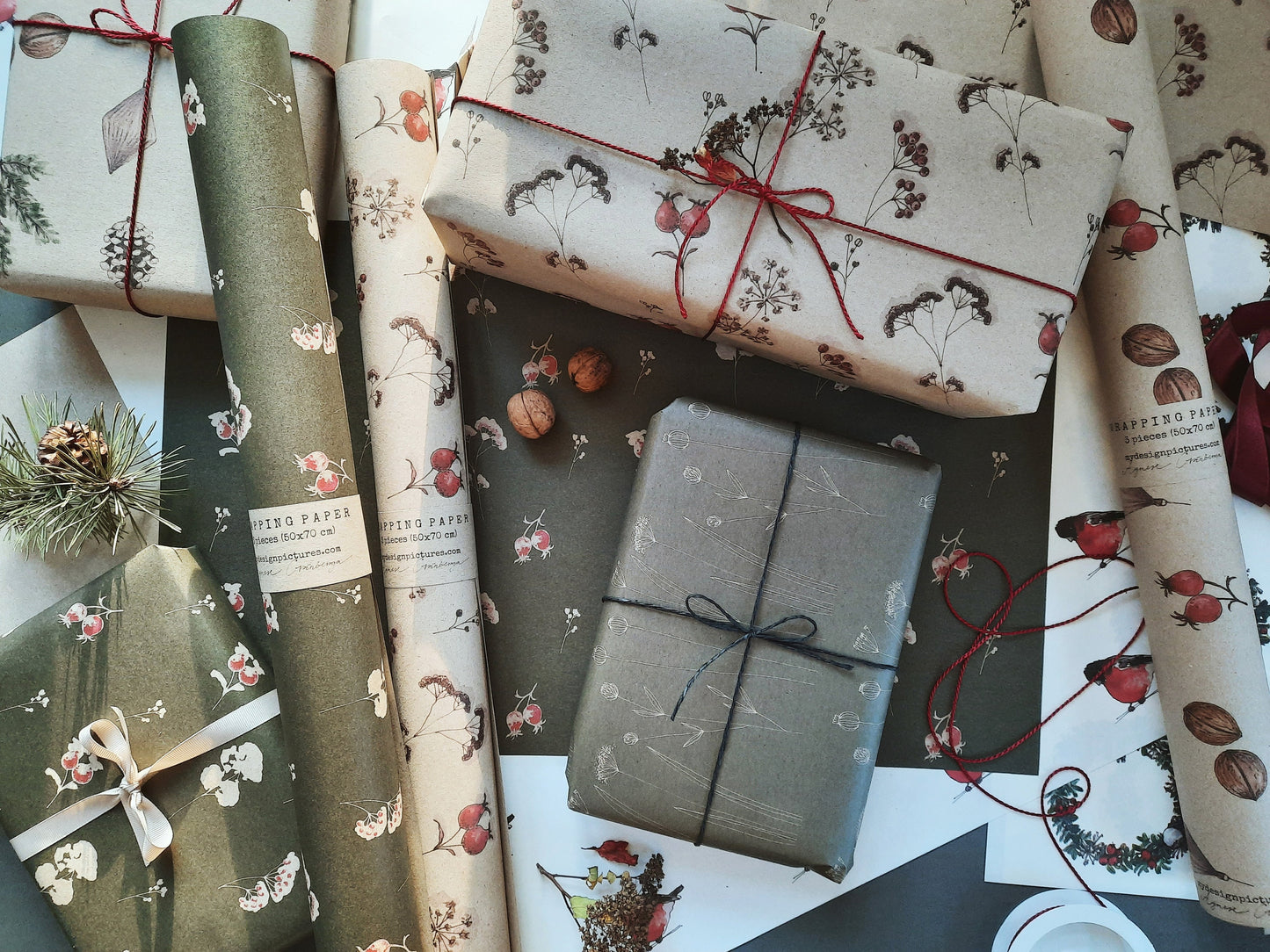 Christmas Wrapping paper, Christmas Gift Wrap, Rustic Christmas Wrap, Graphical Christmas Gift Warp, Xmas Wrapping paper, gift
