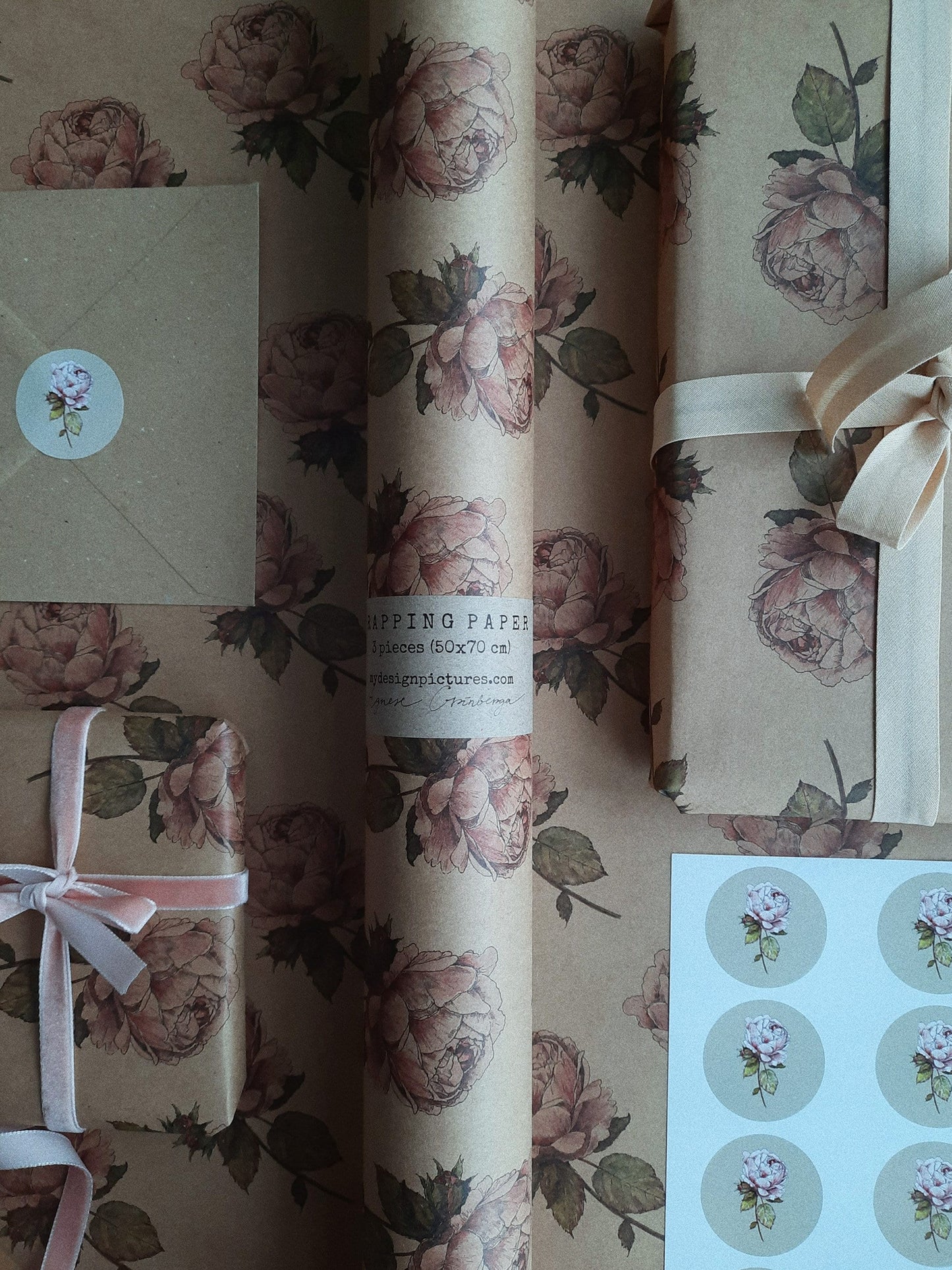 Vintage rose Wrapping paper, Gift Wrap, Wrapping, Rose Gift Warp, Wrapping paper, gift paper, floral wrapping paper, rose recycled wrappaper