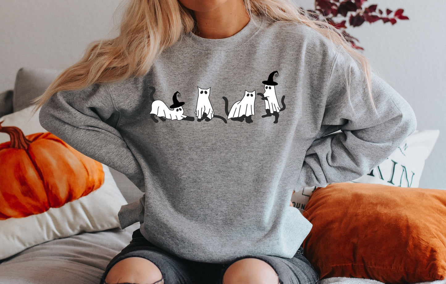Halloween Sweatshirt,Cat Sweatshirt,Ghost Shirt,Black Cat Shirt,2023 Spooky Seas,Cool Halloween Cat Shirt,Cat Lover Tshirt,Halloween Sweater