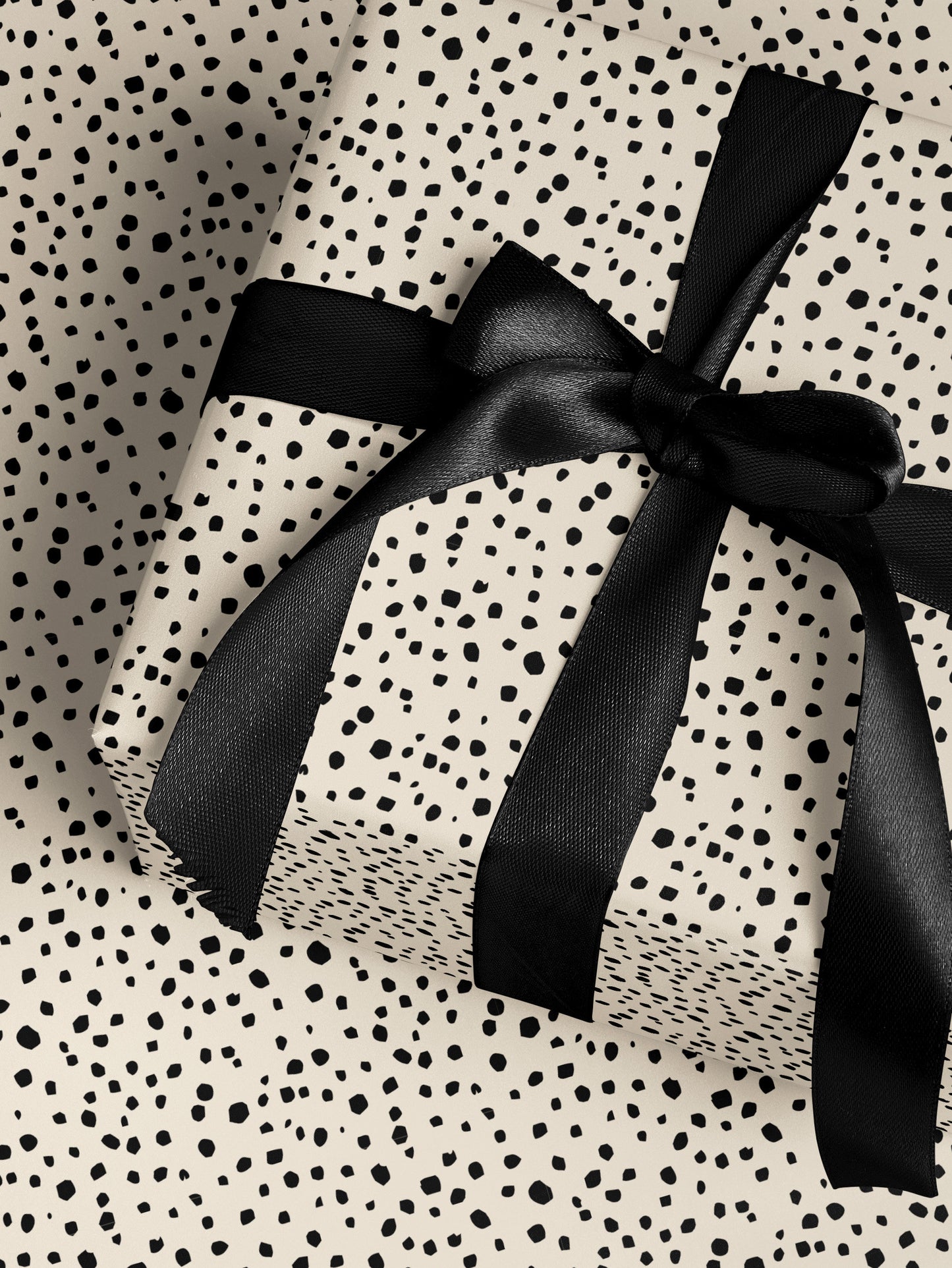 Spot Wrapping Paper Dalmatian Gift Wrap Animal Print Wrapping Paper Elegant Gift Wrap Birthday Gift Wrap Special Occasion Gift Wrap Black