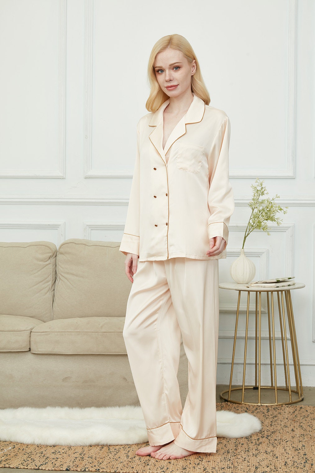 Satin Pajama Set For WomenEmbroidery Bride And Bridesmaids Pajama Luxurious Champagne  Double-breaste Sleeve Pajama Set Soft Silky Polyester