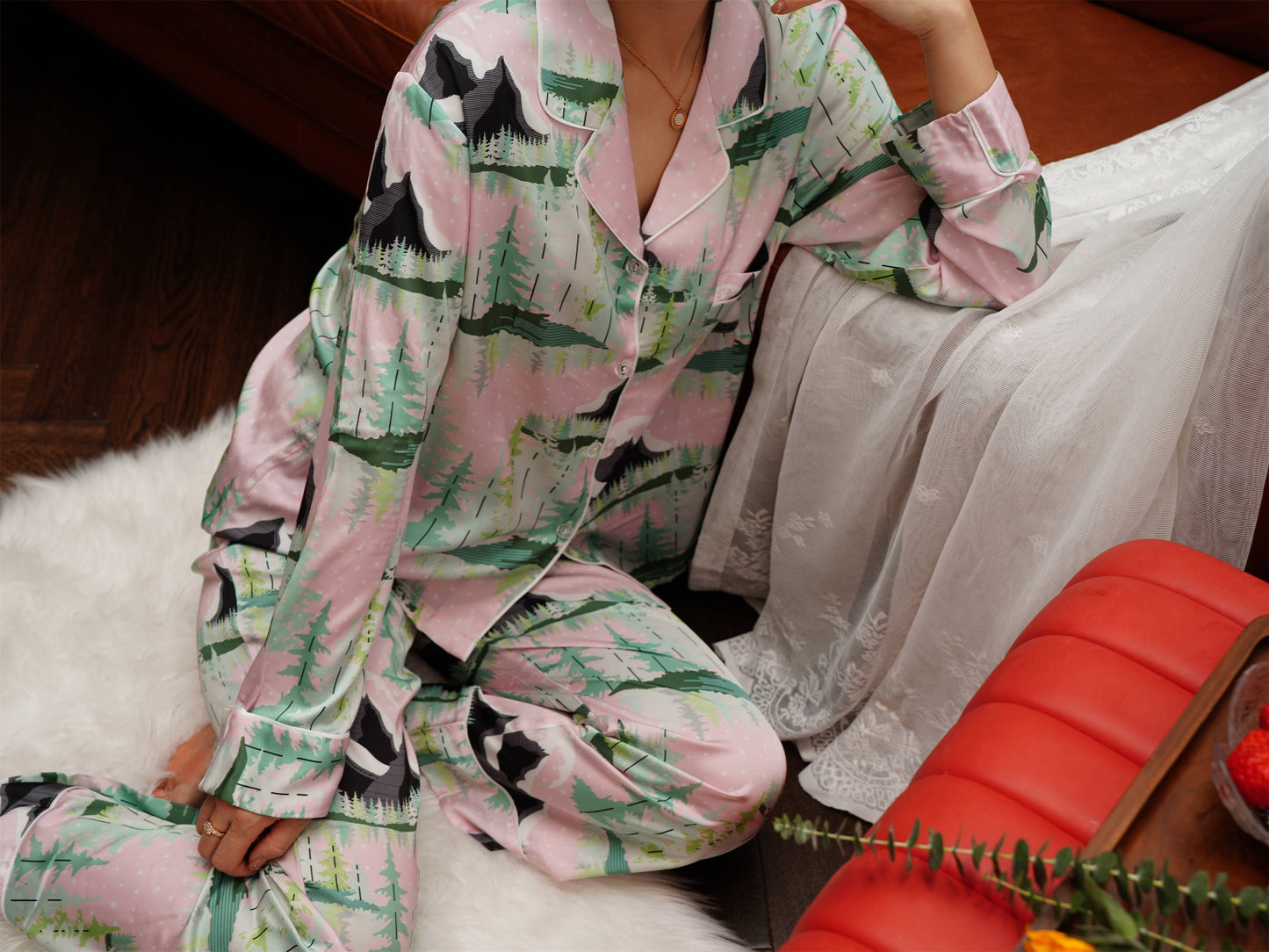 Luxurious Women's Pyjama Set Long Sleeve ,Bride and Bridesmaid Pajama , Gift For Her?Peak  Print?Could Be Wear Outside