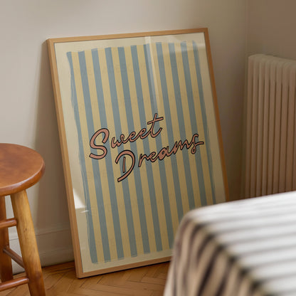 Sweet Dreams Poster, Trendy Wall Art, Apartment Decor, Retro Wall Art, Coquette Room Decor, Pink Wall Art, Y2K Room Decor, Vertical