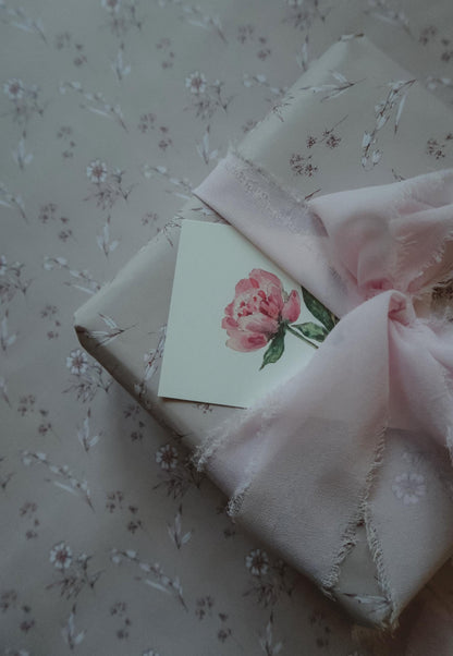 White flowers wrapping paper, Gift Wrap, gift wrapping paper, Gift Warp, Wrapping paper, gift paper, floral wrapping paper, flowers