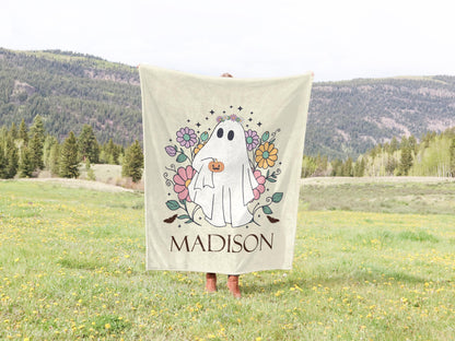 Custom Cozy Halloween Ghost Blanket, Personalized Name Gift with Cute Floral Design, Perfect for Fall Decor Gifts, halloween blanket