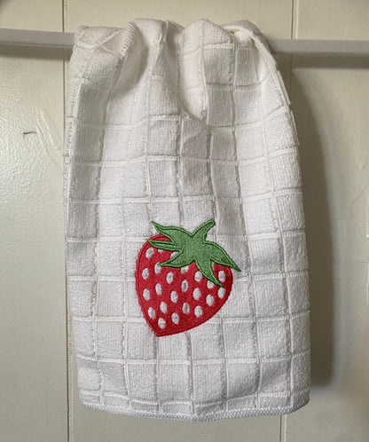 Embroidered STRAWBERRY Beanie, Fruit Winter Hat, Cute Garden Beanie, Gift for Berry Lovers, Nature Plant Lovers, Kid-Friendly Winter Wear
