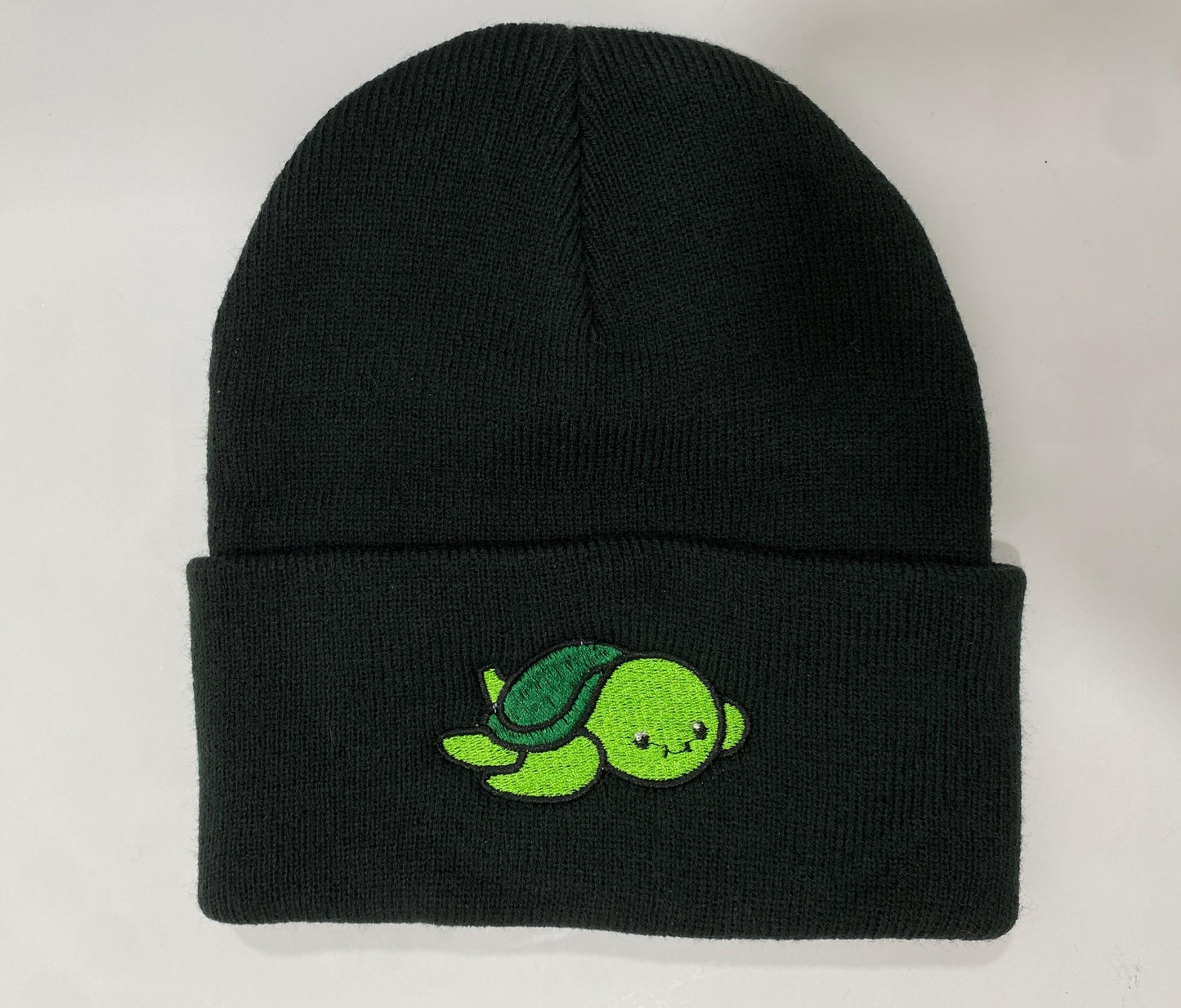 Embroidered Green TURTLE Beanie, Cute Gift for Animal Lover, Kid-Friendly Winter Wear, Present for Reptile Enthusiast, Ocean Sea Creature
