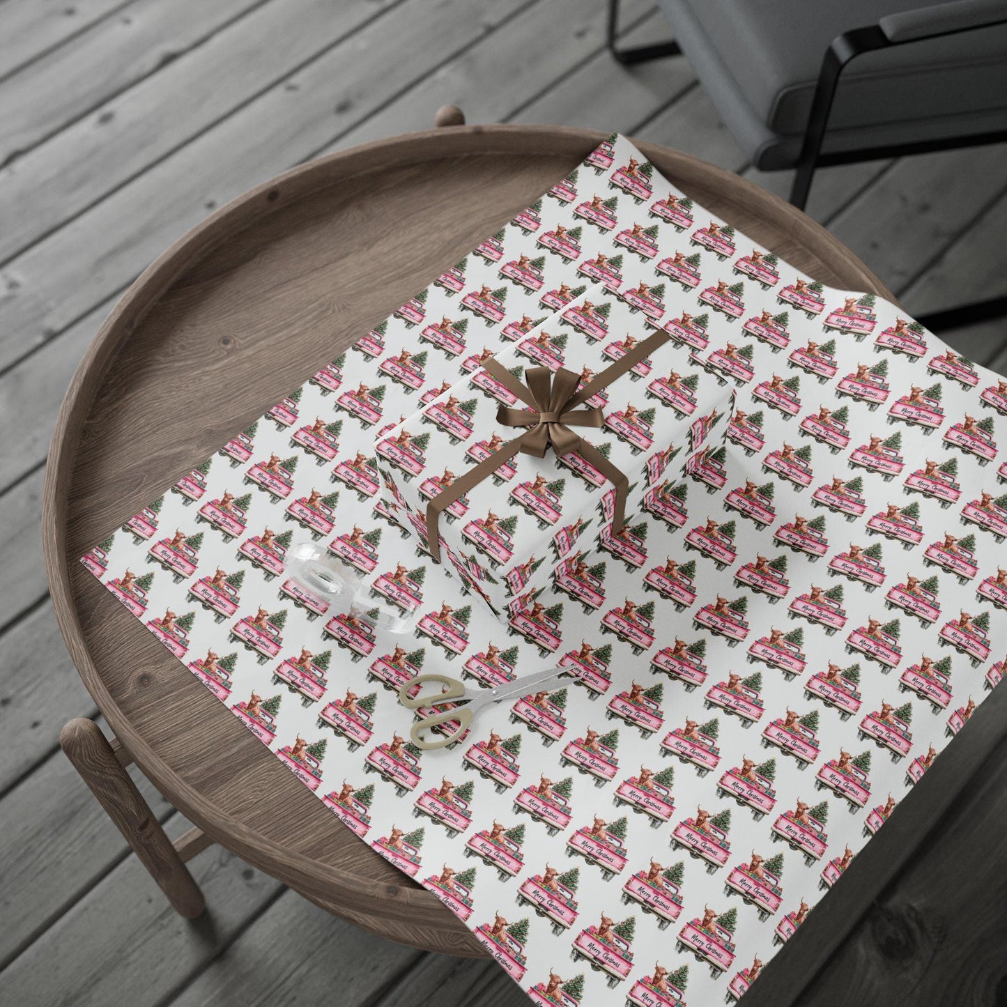 Christmas Wrapping Paper, Highland Cow Christmas Gift Wrap, Highland Cow, Cowgirl, Xmas Paper, Gift for Her, Floral Design, Boho Style