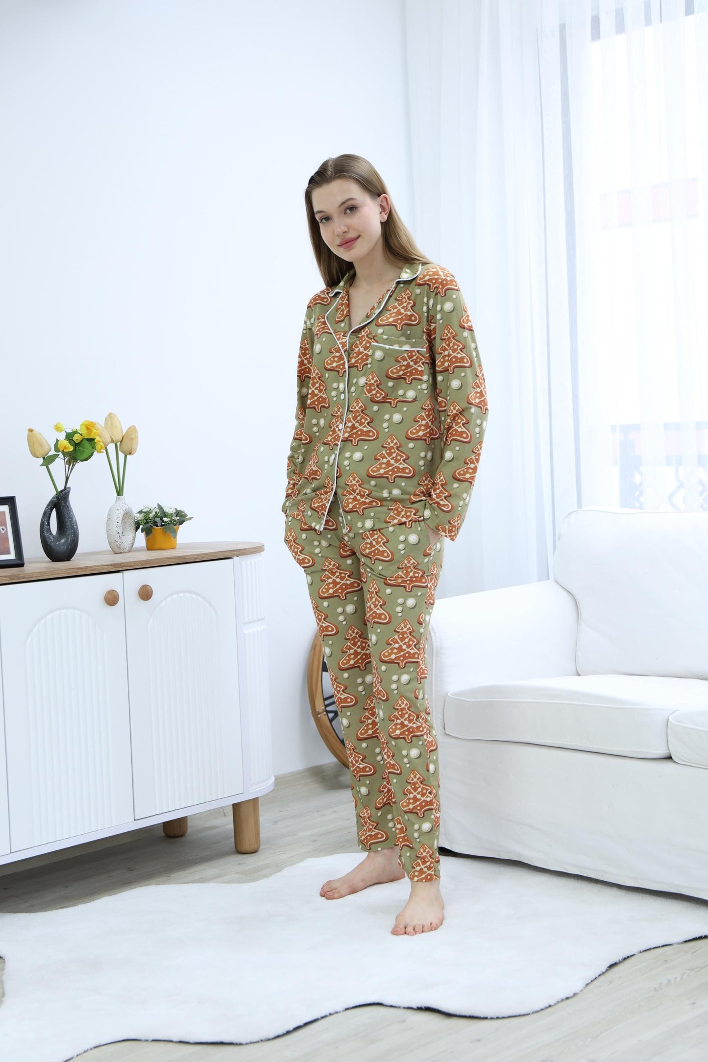Gingerbread Tree Pajama Set – Festive Button-Up Loungewear with Adorable Holiday Tree Print for Cozy Winter Nights