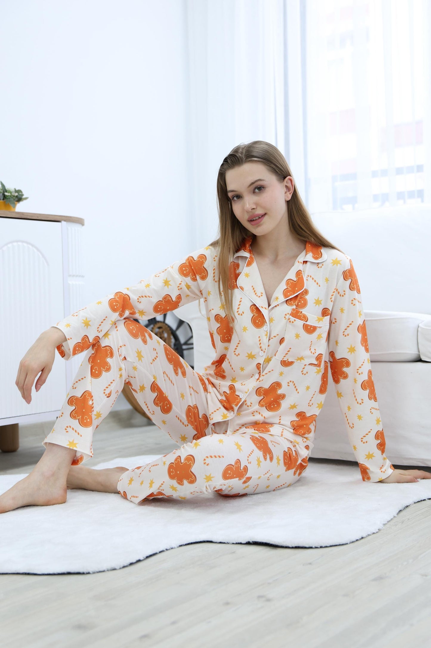 Gingerbread Pajama Set – Festive Button-Up Sleepwear for Women, Cozy Holiday Loungewear with Gingerbread