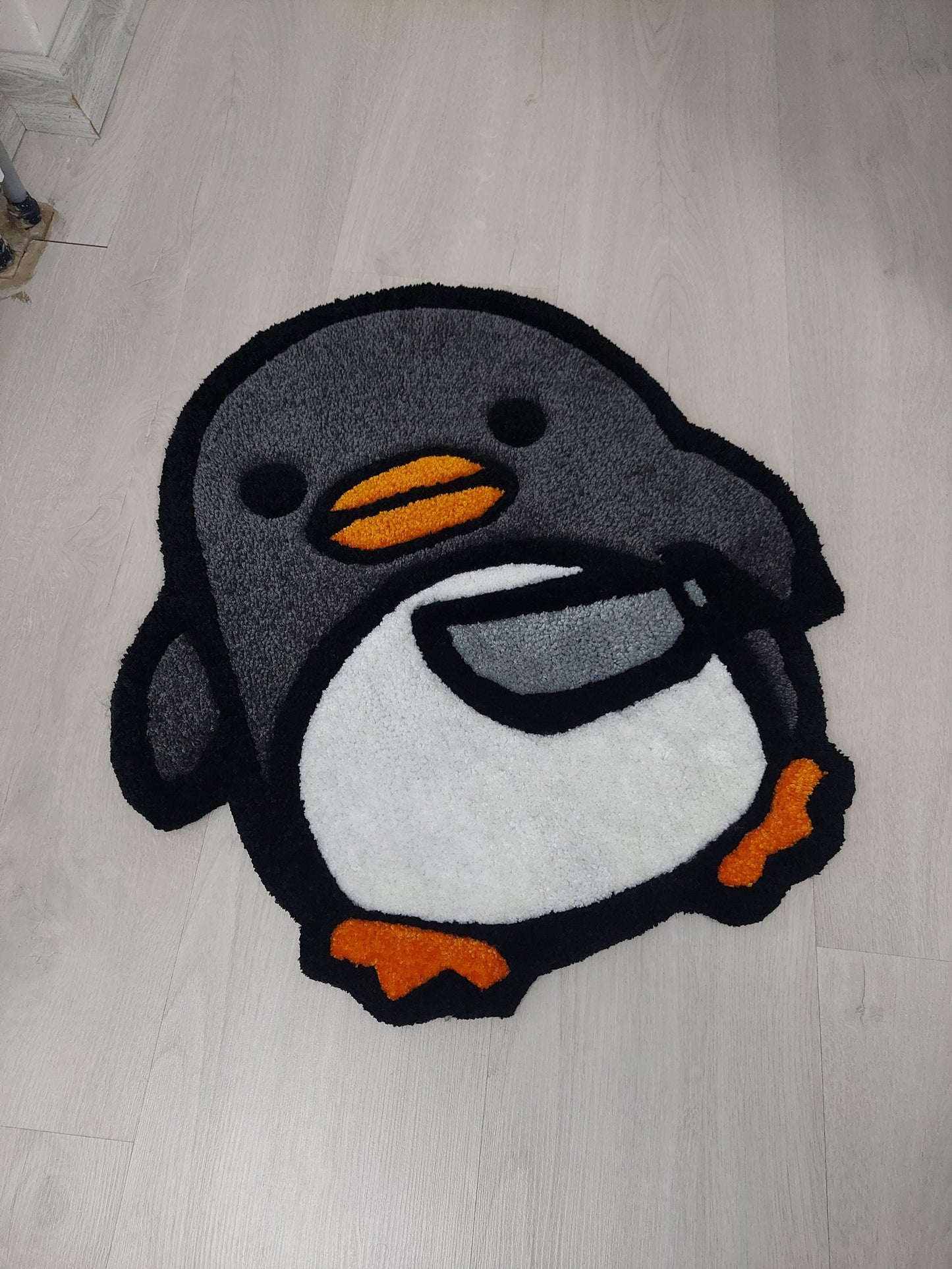 Cute Tufted Chick Rug with Knife Design – Fun and Unique Handmade Floor Mat, Cartoon chick Bath Mat, Funny Kawaii Decor, Gift for chick Love