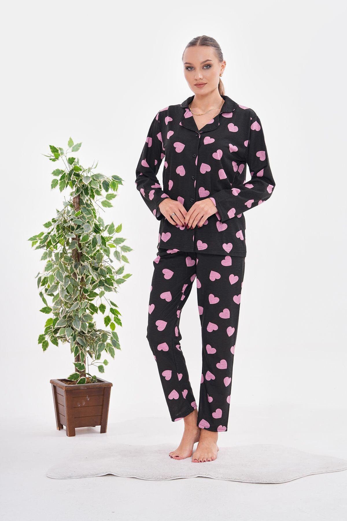 Women's Pink Heart Pajama Set – Romantic Women Pajama Button-Up Sleepwear, Cozy Loungewear with Elastic Waist for Relaxing Nights