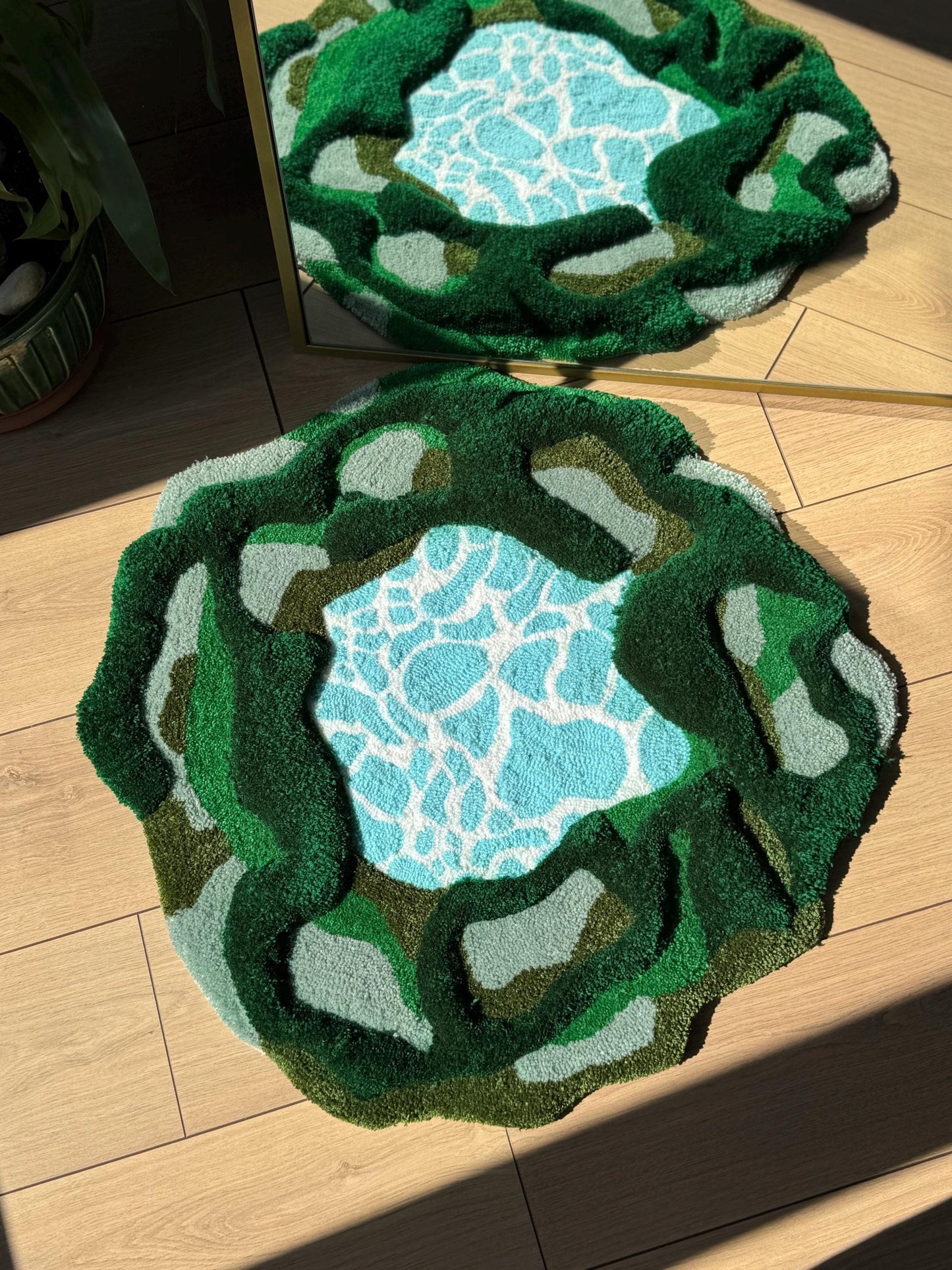Lake Green Tufted Rug – Nature Inspired 3D Handmade Fluffy Carpet – Organic Shaped Soft Mat – Boho Earthy Decor