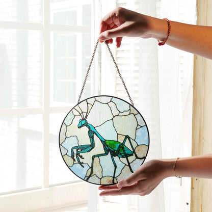 Green praying mantis glass art round suncatcher stained insect decor gift for nature lover dad