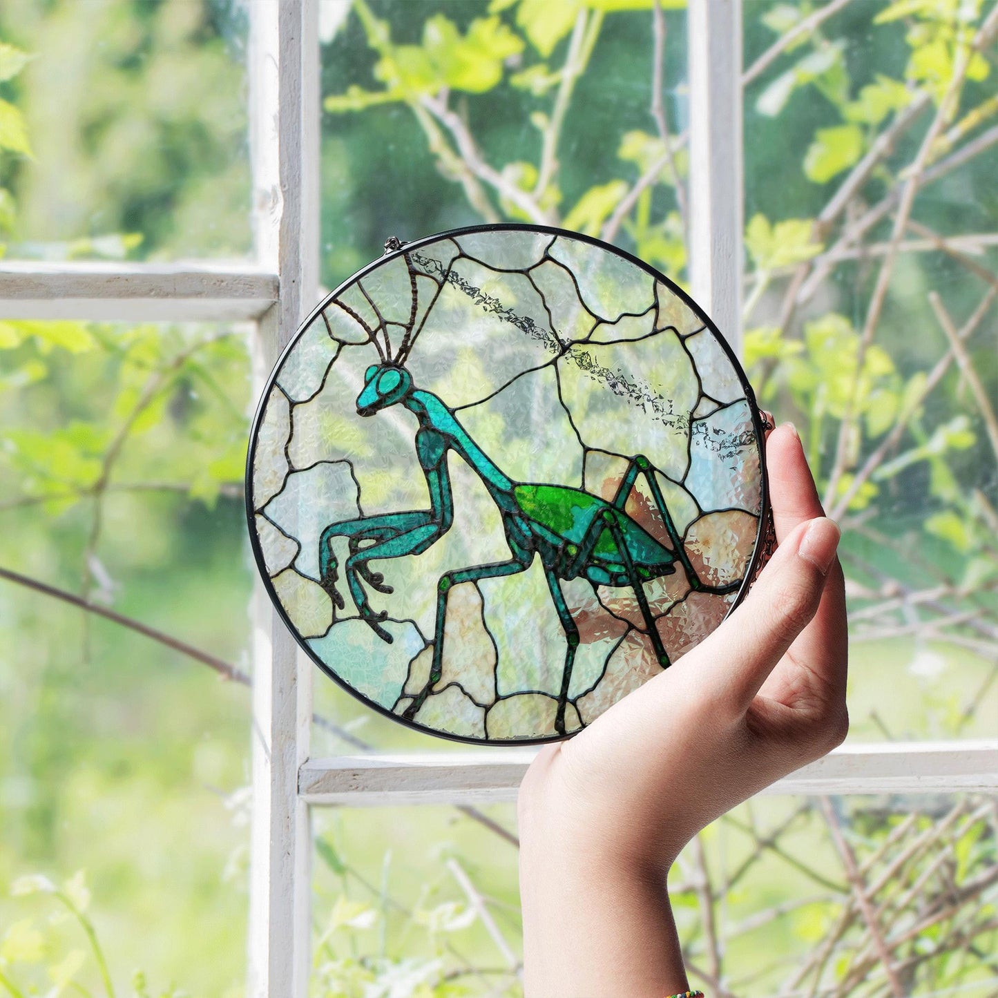 Green praying mantis glass art round suncatcher stained insect decor gift for nature lover dad