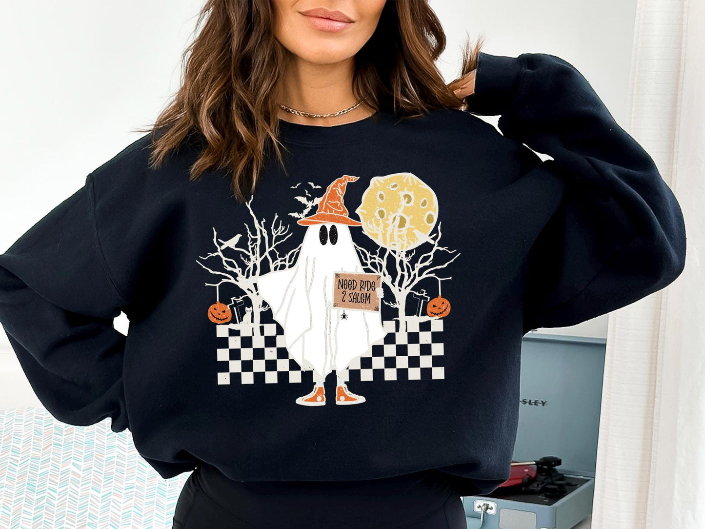 Halloween Ghost Sweatshirt, Spooky Season Sweatshirt, Halloween Party Shirt, Pumpkin Sweatshirt, Halloween Women's Fall Sweater