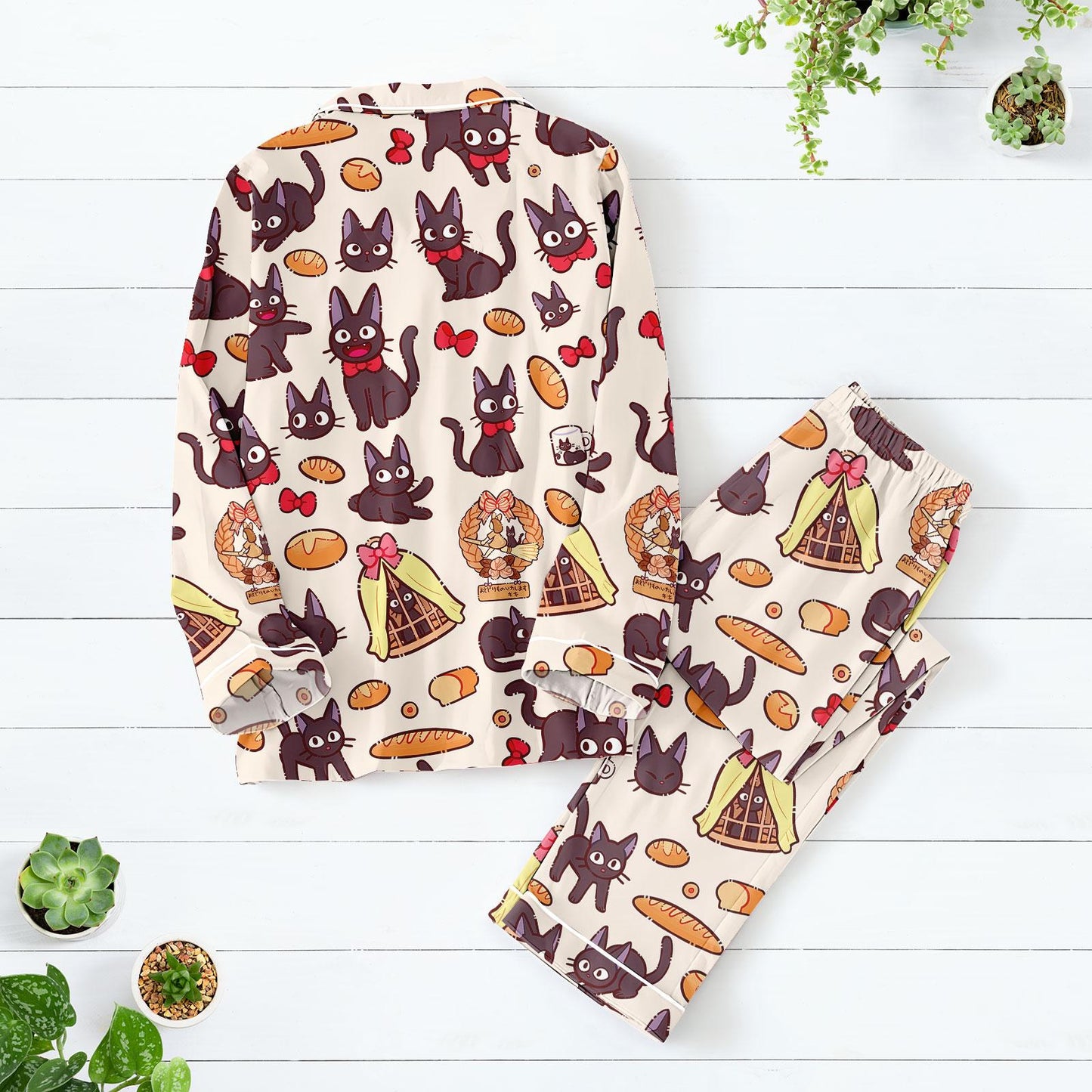 Black Cat and Bread Long Pajama Set, Cute Kawaii Bakery Print PJs, Cozy Cartoon Sleepwear for Women, Neko Foodie Pajamas