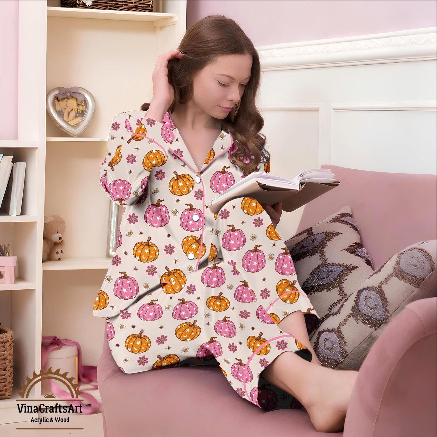 Pink Pumpkin Pajama Set – Cute Fall PJs for Women, Pastel Halloween Sleepwear, Cozy Autumn Loungewear, Soft Pumpkin Print Gift