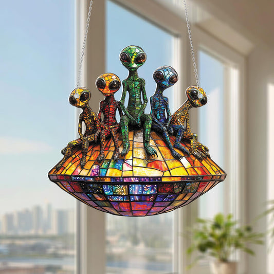 Alien Family UFO Window Hanging, Colorful Extraterrestrial Decor, Fun Sci-Fi Ornament, Unique Gift for Alien Enthusiasts