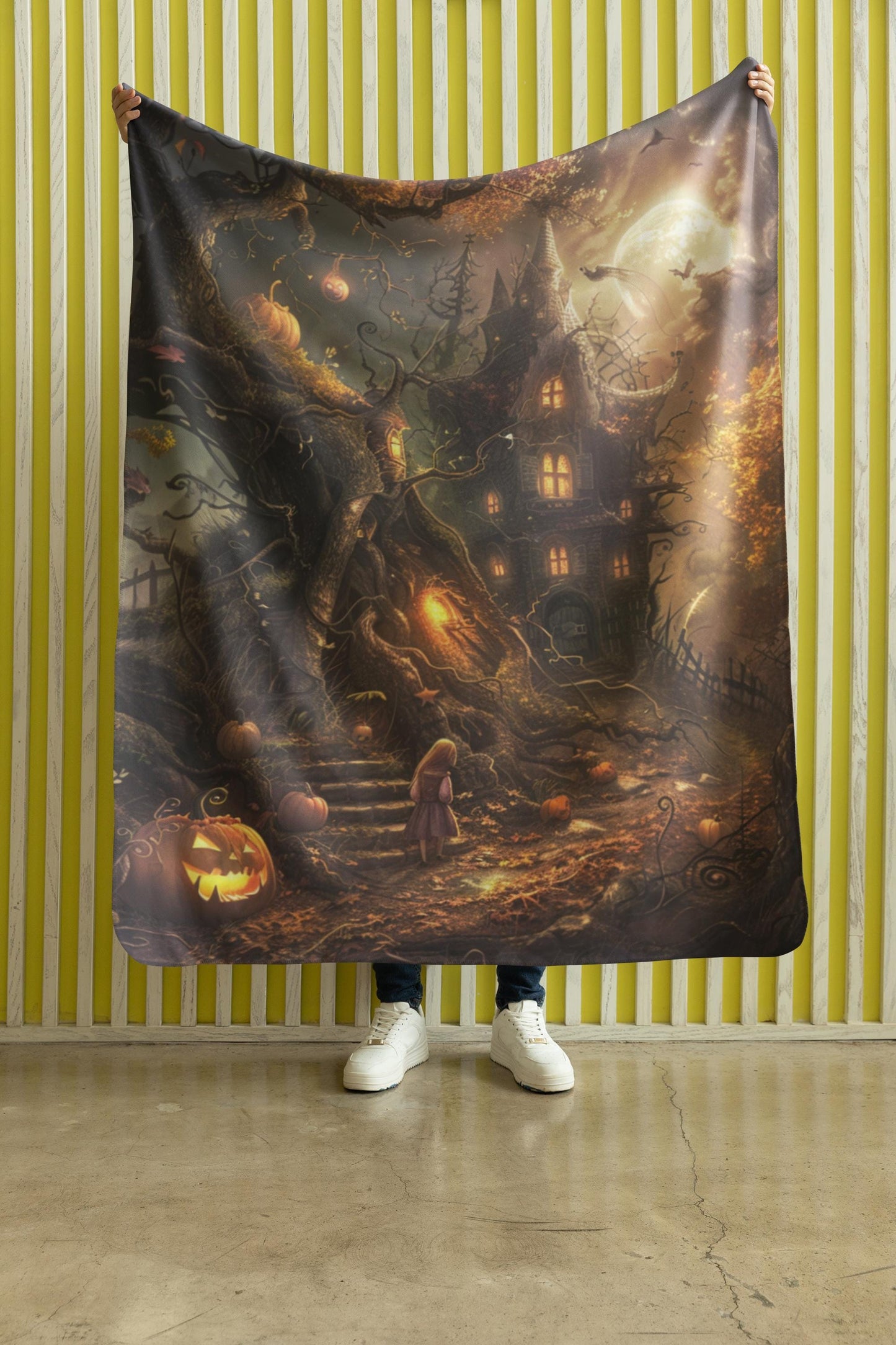 Spooky Season, Halloween Throw, Soft Blanket, Dark Academia Decorative Throw, Witchy Cozy Pumpkin Cover, Autumn Gift Idea, Gothic Home Decor