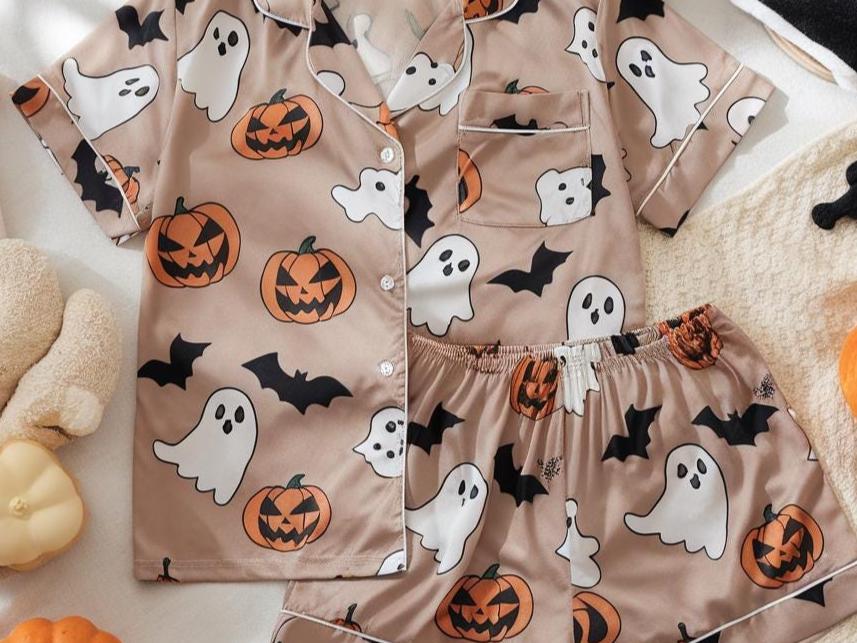 Halloween Pajamas, Halloween Pjs, Cute Ghost Halloween Pajamas, Fall Holiday Pajamas, Pumpkin Pajamas Set, Spooky Season Gift, Pumpkin Ghost