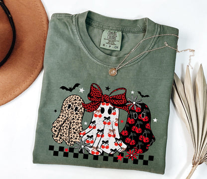 Comfort Colors® Cute Ghost Shirt, Leopard Ghost Shirt, Women Halloween Shirt, Retro Halloween Shirt, Coquette Ghost, Fall Ghost Graphic Tee