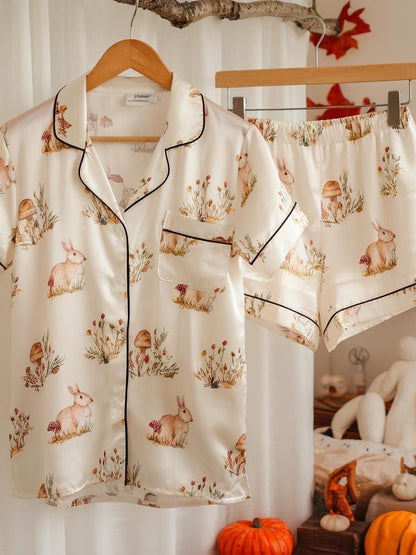 Rabbit and Wild Flowers Satin Pajamas Set, Rabbits Pajamas, Autumn Pajamas, Cozy Fall Aesthetic  Pajamas, Nature Lovers Pjs, Cozy Season Pjs