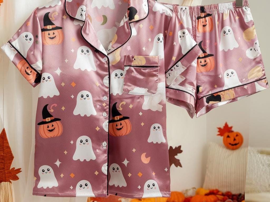 Cute Ghosts and Pumpkins Satin Pajamas Set, Ghost Pajamas, Witchy Pajamas, Halloween Pajamas Set, Witch Hats Pajamas, Spooky Season Pajamas