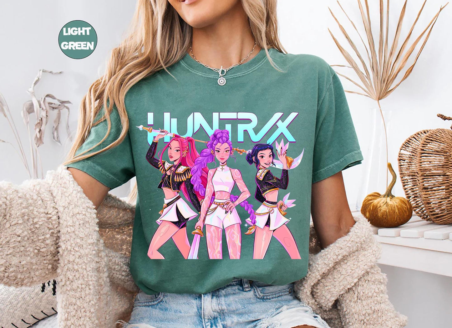 Huntrix shirt demon hunters shirt huntrix girls t shirt mira rumi joey shirt demon hunter merch gift for kpop fan kpop movie shirt anime tee