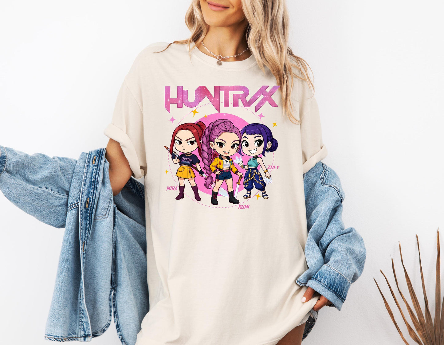 Kpop Demon Hunters Shirt, Huntrix Girl T-Shirt, Kpop idol group Shirt, Mira, Rumi, Joey Shirt,Demon Hunter Merch, Saja Boys Shirt