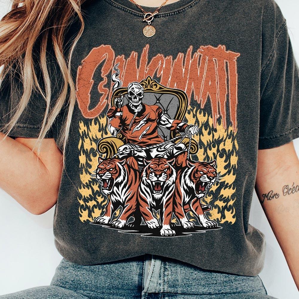 Cincinnati Football Skull Vintage Shirt, Gift For Fan Football Game Day Unisex Shirt