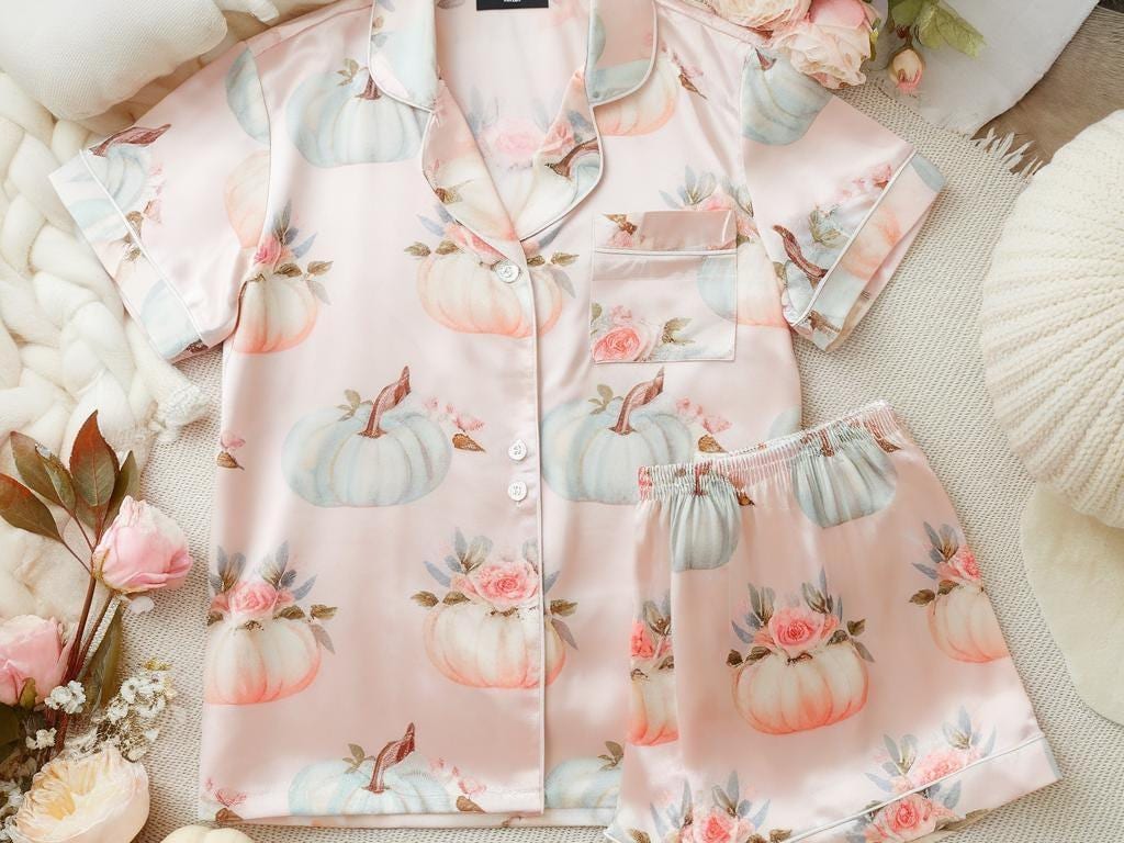 Cozy Fall Aesthetic Satin Pajamas, Pumpkin Patch Pajamas, Coquette Pumpkin Pajamas, Autumn Pajamas, Pumpkin Pajamas, Family Matching Pyjamas