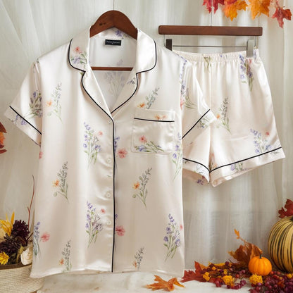 Wild Flowers Satin Pajamas Set, Wildflower Pajamas, Floral Pajamas Set, Aesthetic Flower Pajamas, Natural Lover Pajamas, Plant Lover Pajamas