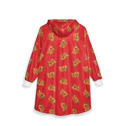 Poutine Pattern Hooded Blanket: Cozy Polyester Fleece, Kangaroo Pocket