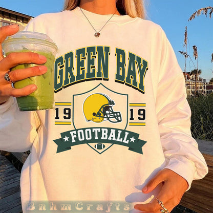 Green Bay Football Vintage 90s Style Sweatshirt, Green Bay Football Shirt, Sunday Football Shirt, Retro Green Bay Crewneck Tee, Game Day
