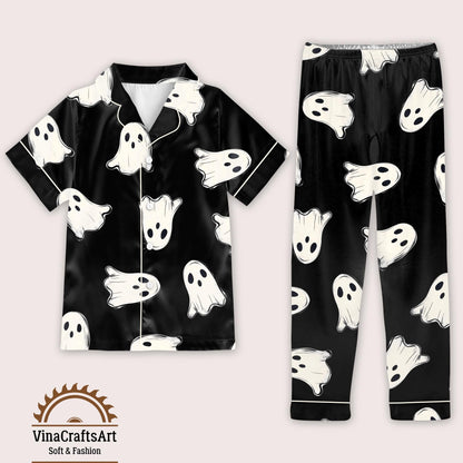 Halloween Ghost Pajamas Set, Spooky Cute Sleepwear for Women, Black Ghost Loungewear, Cozy Fall PJ Gift for Her, Halloween Aesthetic