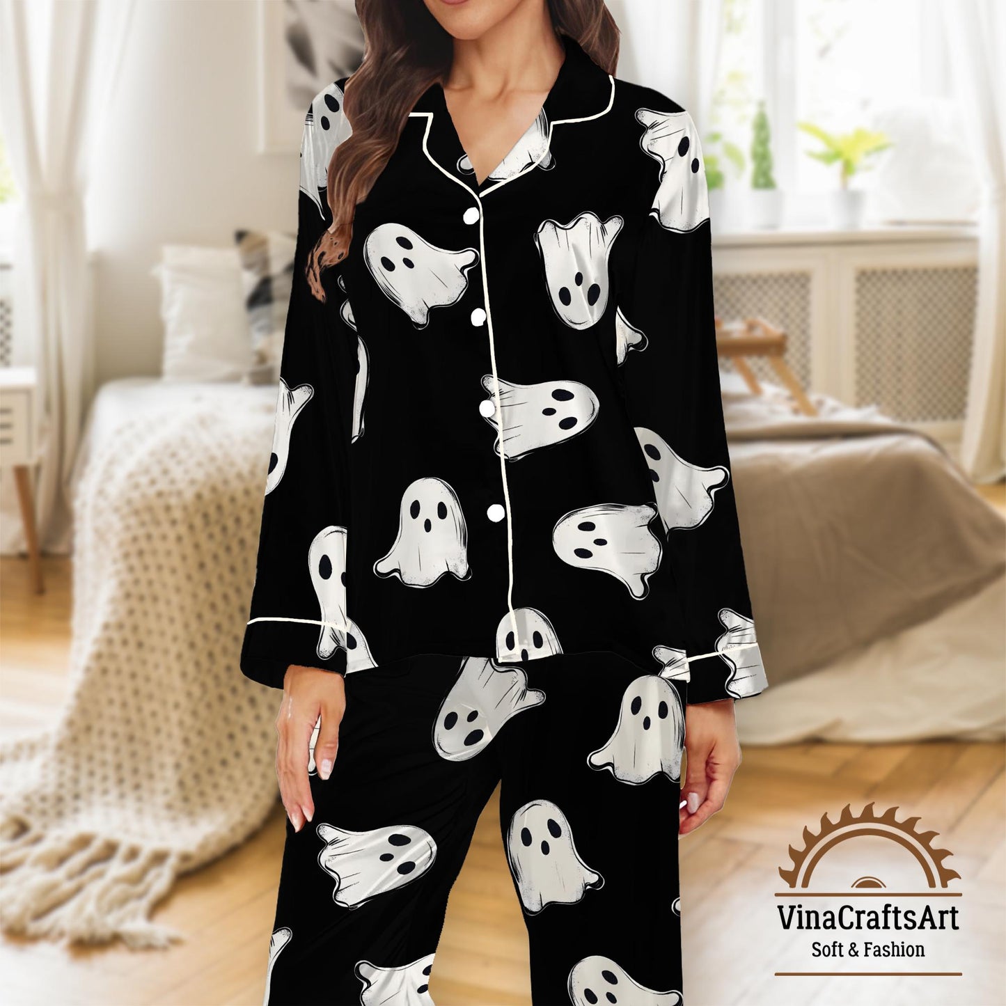 Halloween Ghost Pajamas Set, Spooky Cute Sleepwear for Women, Black Ghost Loungewear, Cozy Fall PJ Gift for Her, Halloween Aesthetic