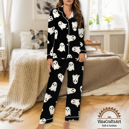 Halloween Ghost Pajamas Set, Spooky Cute Sleepwear for Women, Black Ghost Loungewear, Cozy Fall PJ Gift for Her, Halloween Aesthetic