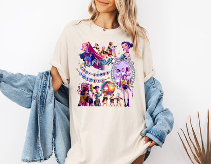 Huntrix Girls Shirt,Kpop Demon Hunters T-shirt,Vintage Huntrix Shirt,Huntrix Fan Shirt Gift,Rumi Zoey Mira Graphic Shirt,Kpop Huntrix
