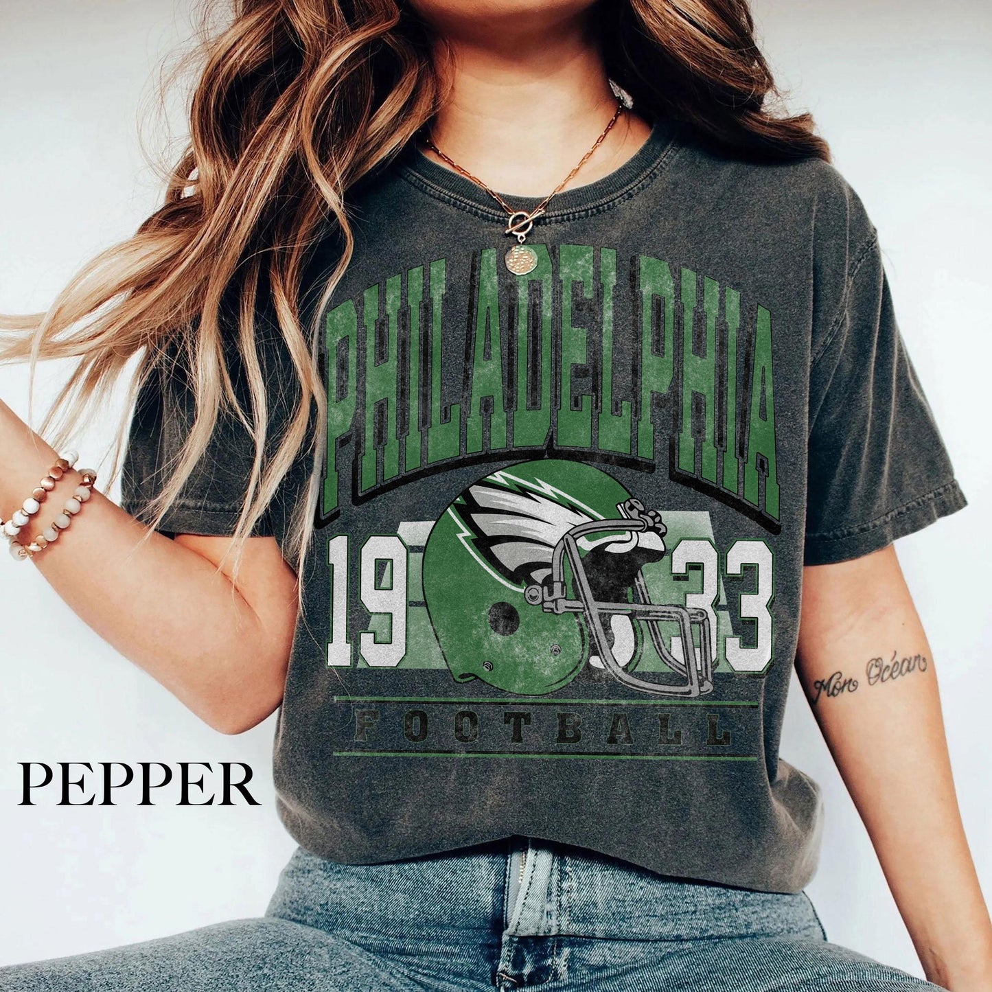 Vintage 90s Style Philadelphia Football Shirt, The Birds Game Day T Shirt, Sundays Are For The Birds Football Season Gift For Fans