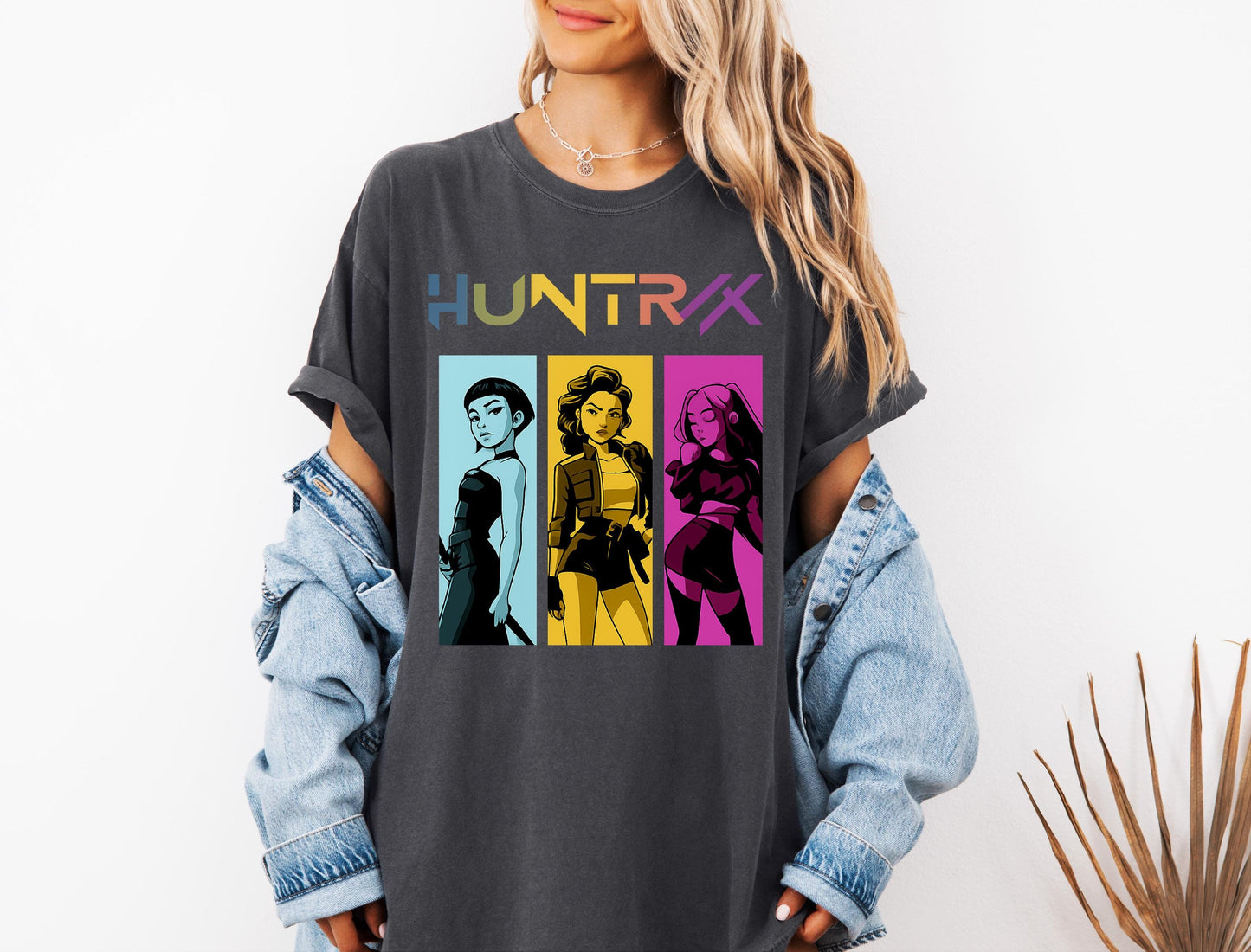 Rumi Mira Zoey Kpop Huntrix Shirt, Huntrix Girls Youth Tee, Kpop Demon Hunters Shirt, Huntrix Girl Tee, Kid Anime T-Shirt, Kpop Fan Gift
