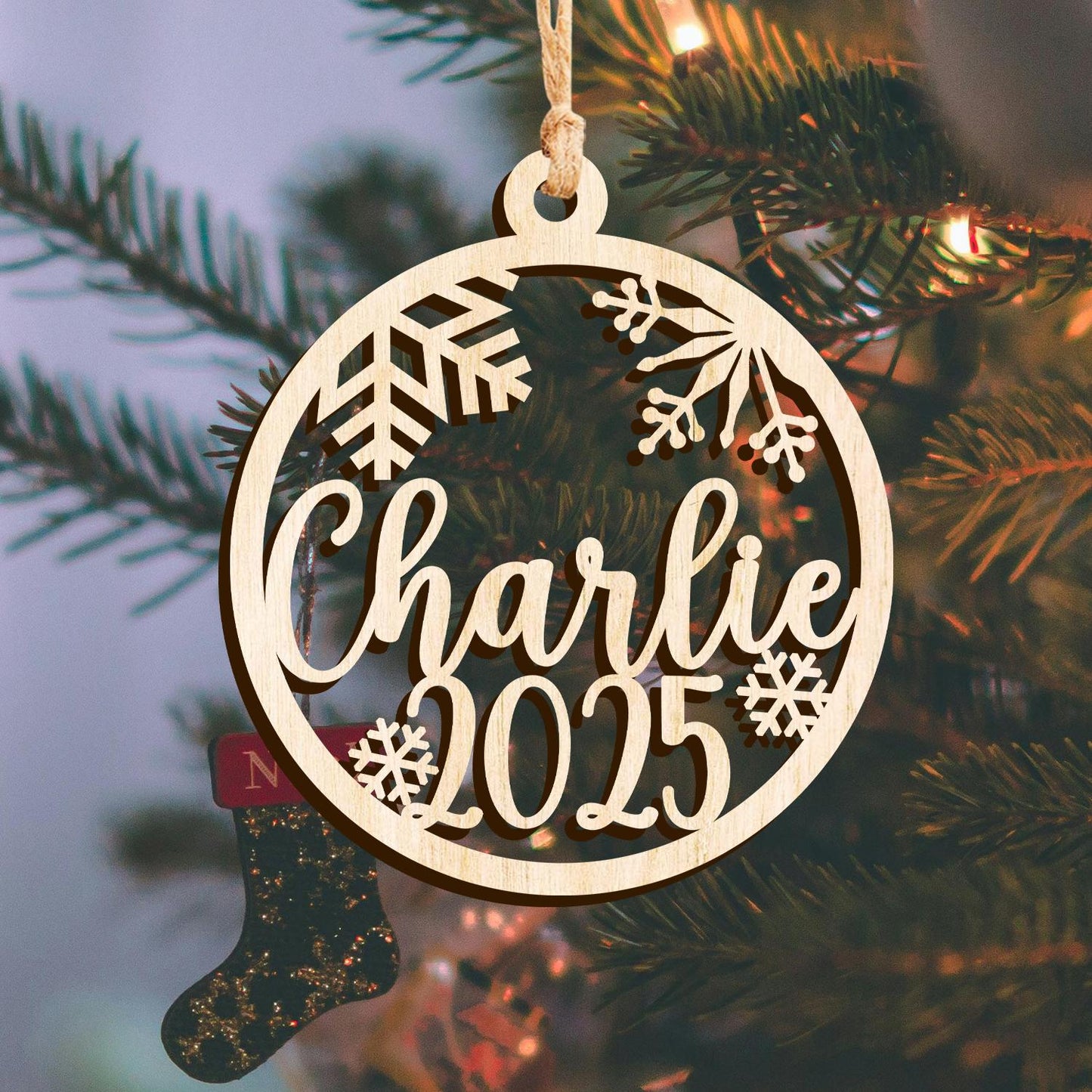 Personalized Christmas Ornaments With Name, Personalized Wood Name Christmas 2025 Ornament, Snowflake Wood Ornament, Family Christmas Tree