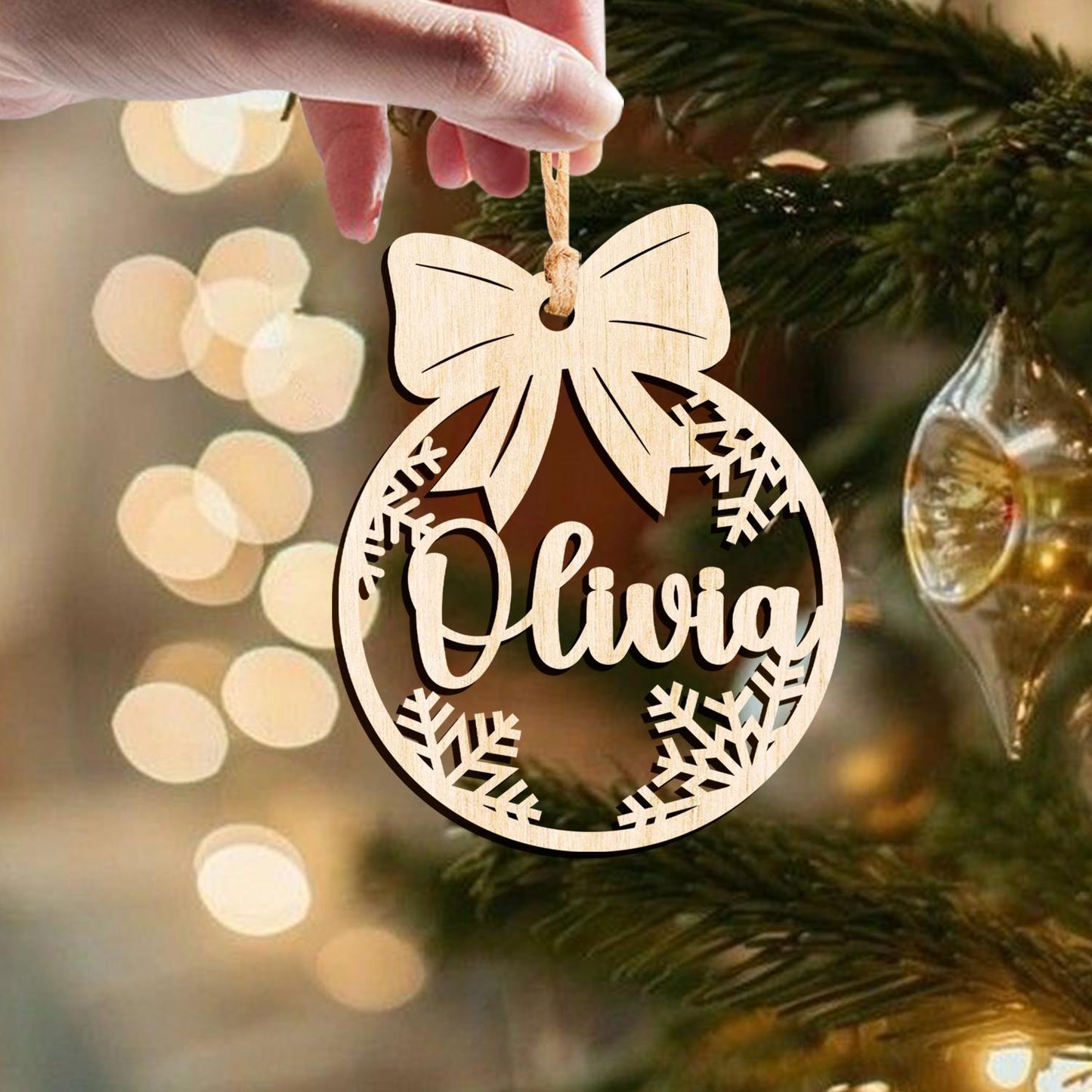 Personalized Christmas Ornaments With Name, Personalized Wood Name Christmas 2025 Ornament, Snowflake Wood Ornament, Family Christmas Tree